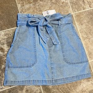 American Eagle Paperbag Mini Skirt